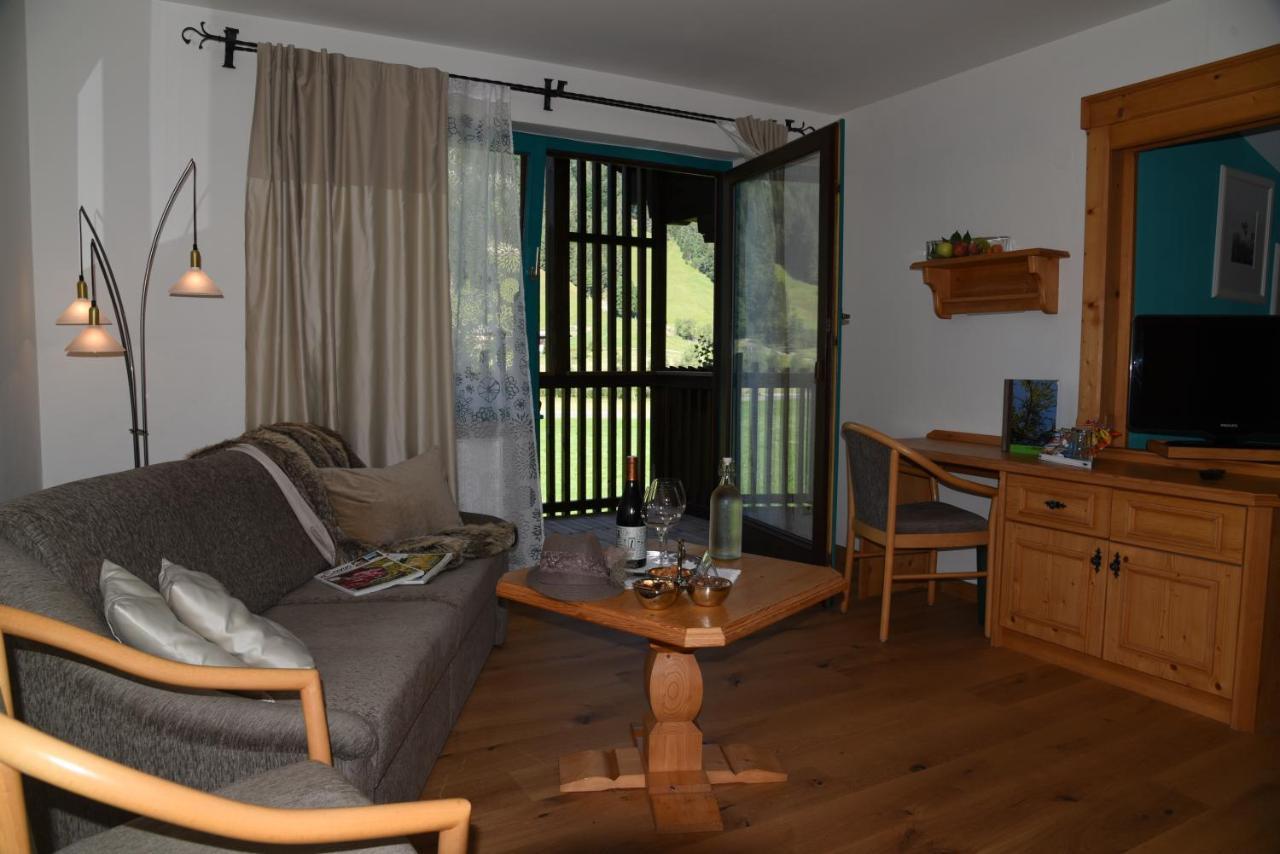 קליינארל Hotel Laerchenhof מראה חיצוני תמונה