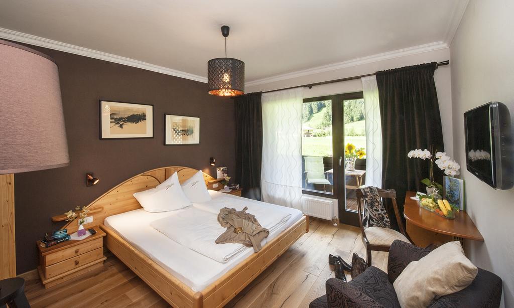 קליינארל Hotel Laerchenhof מראה חיצוני תמונה